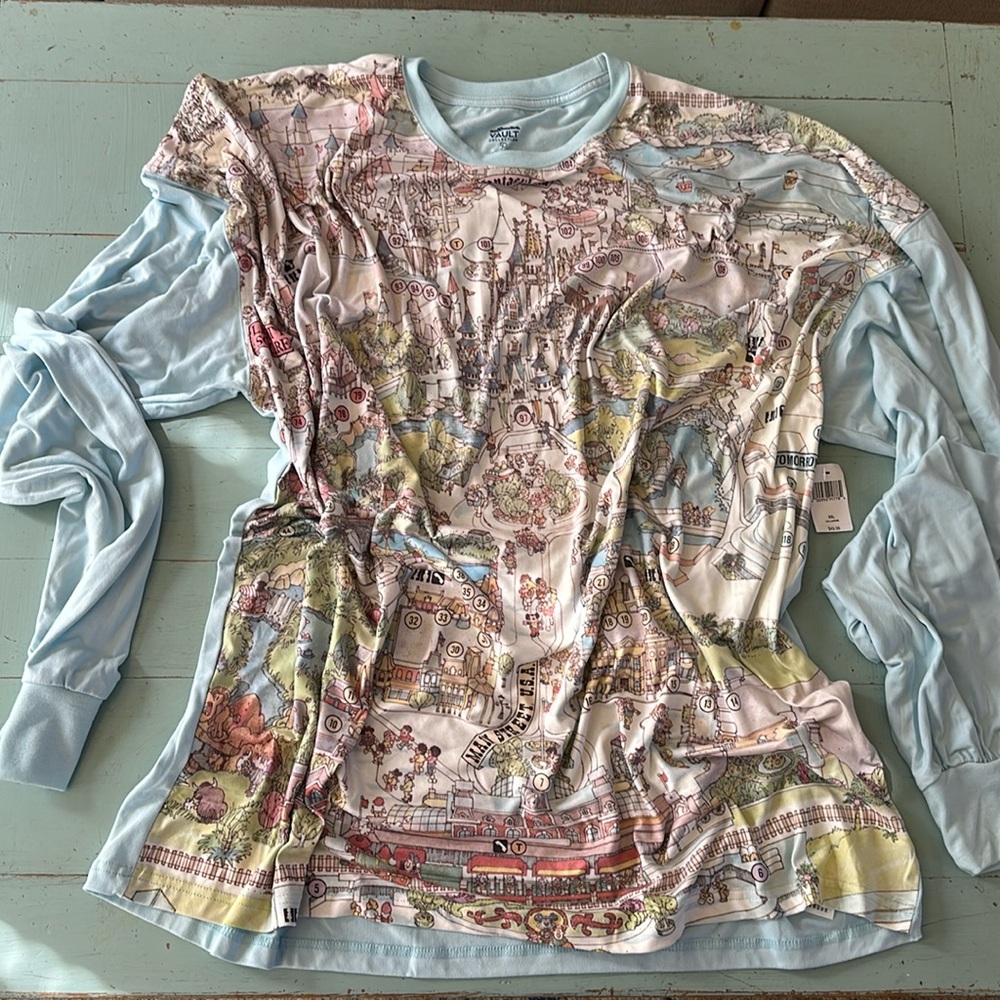 NWT SUPER SOFT xxl Disney magic kingdom park map long sleeve shirt
